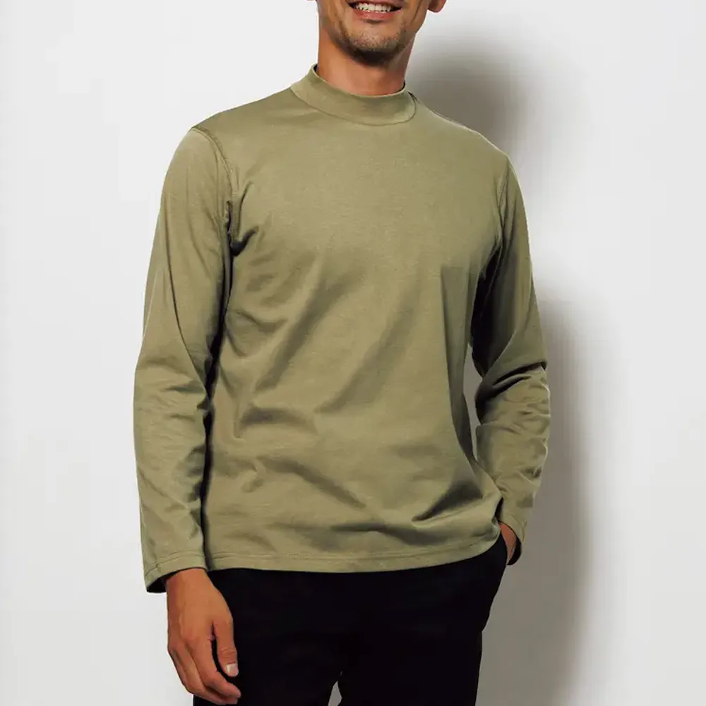 ドゥクラッセのメンズ長袖Tシャツ